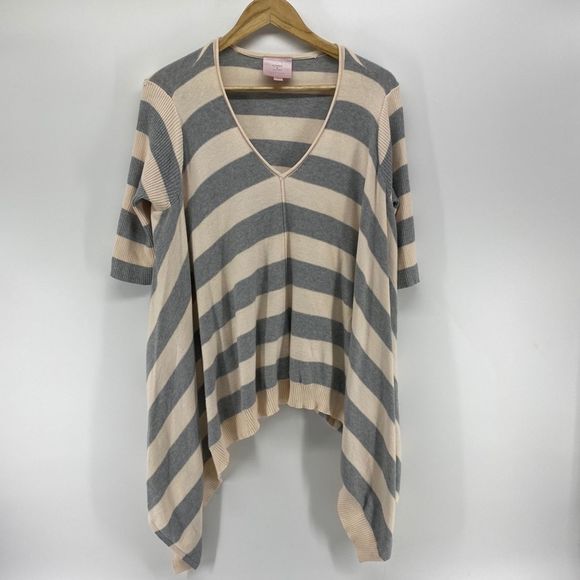 Romeo & Juliet Couture Sweaters - ROMEO & JULIET Couture Striped Sweater